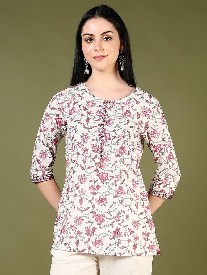 women floral printed three quarter sleeve straight kurti - 22163102 -  Standard Image - 2