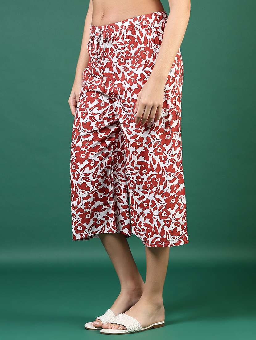 women printed mid rise relaxed fit capri - 22163899 -  Standard Image - 2