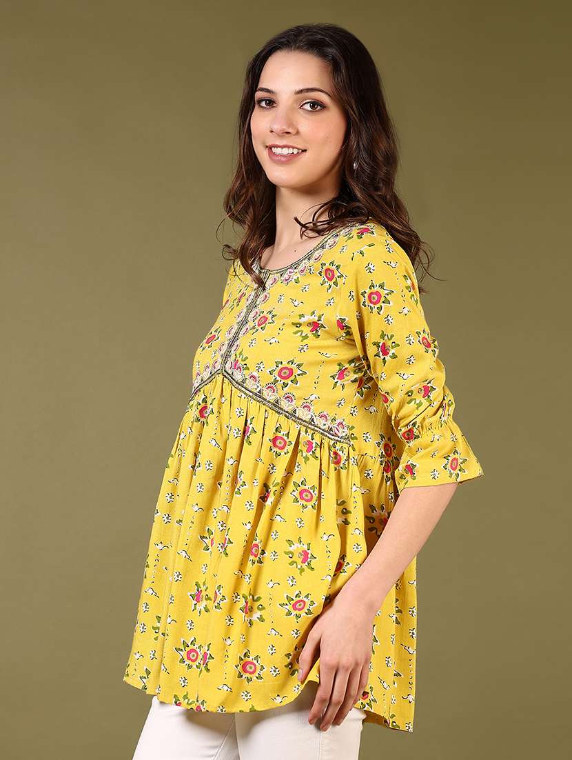 women floral printed three quarter sleeve flared kurti - 22164205 -  Standard Image - 2