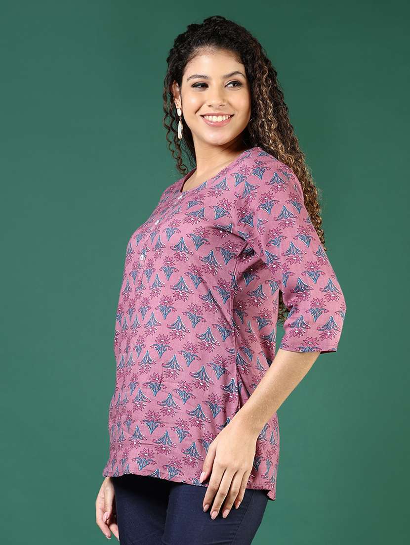 women floral printed three quarter sleeve straight kurti - 22164475 -  Standard Image - 2