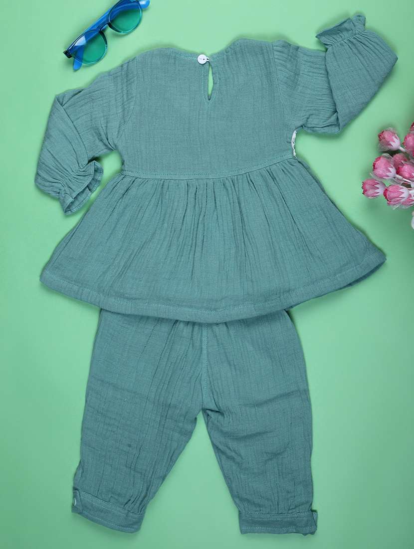 Girls Slef Designed Round Neck Kurta And Pant Set - 22164809 -  Standard Image - 2