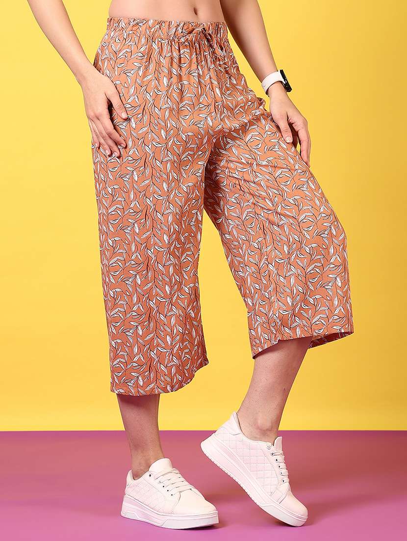 women printed mid rise relaxed fit capri - 22165293 -  Standard Image - 2