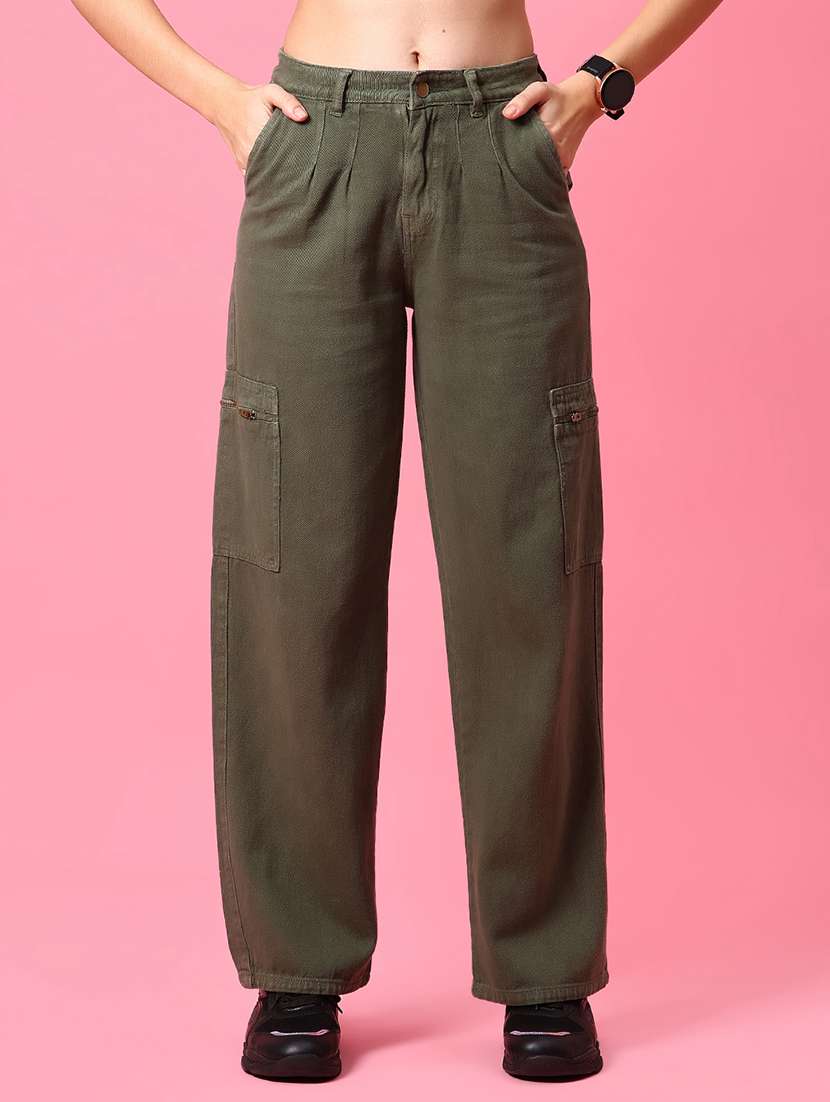 men solid mid rise regular fit cargo