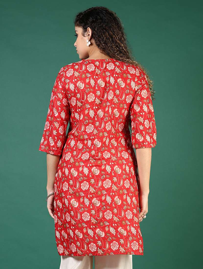 women floral printed three quarter sleeve straight kurta - 22169313 -  Standard Image - 2