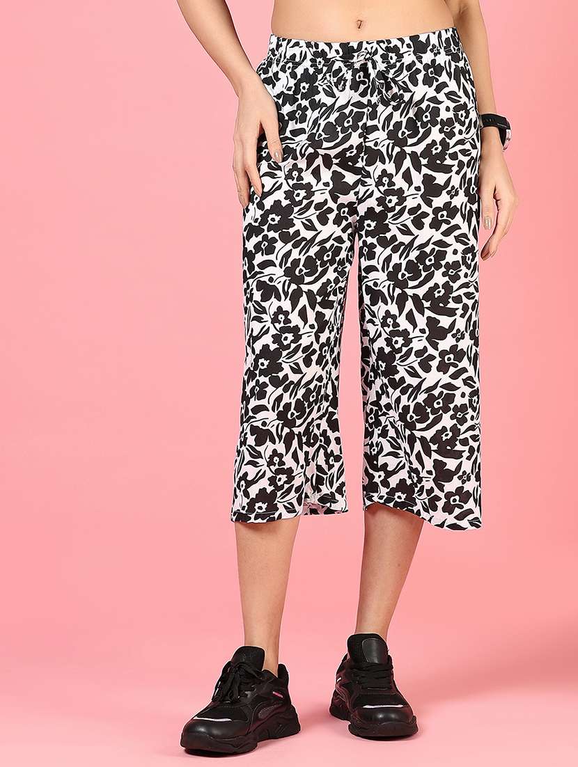 women printed mid rise relaxed fit capri - 22170496 -  Standard Image - 2