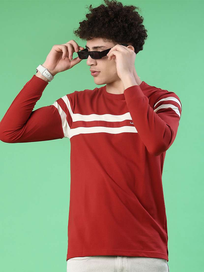 men tapered long sleeve t-shirt