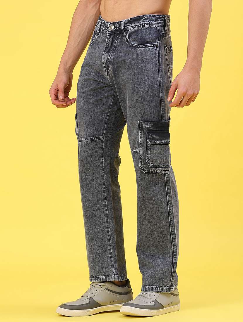 men solid mid rise regular fit cargo - 22176212 -  Standard Image - 2