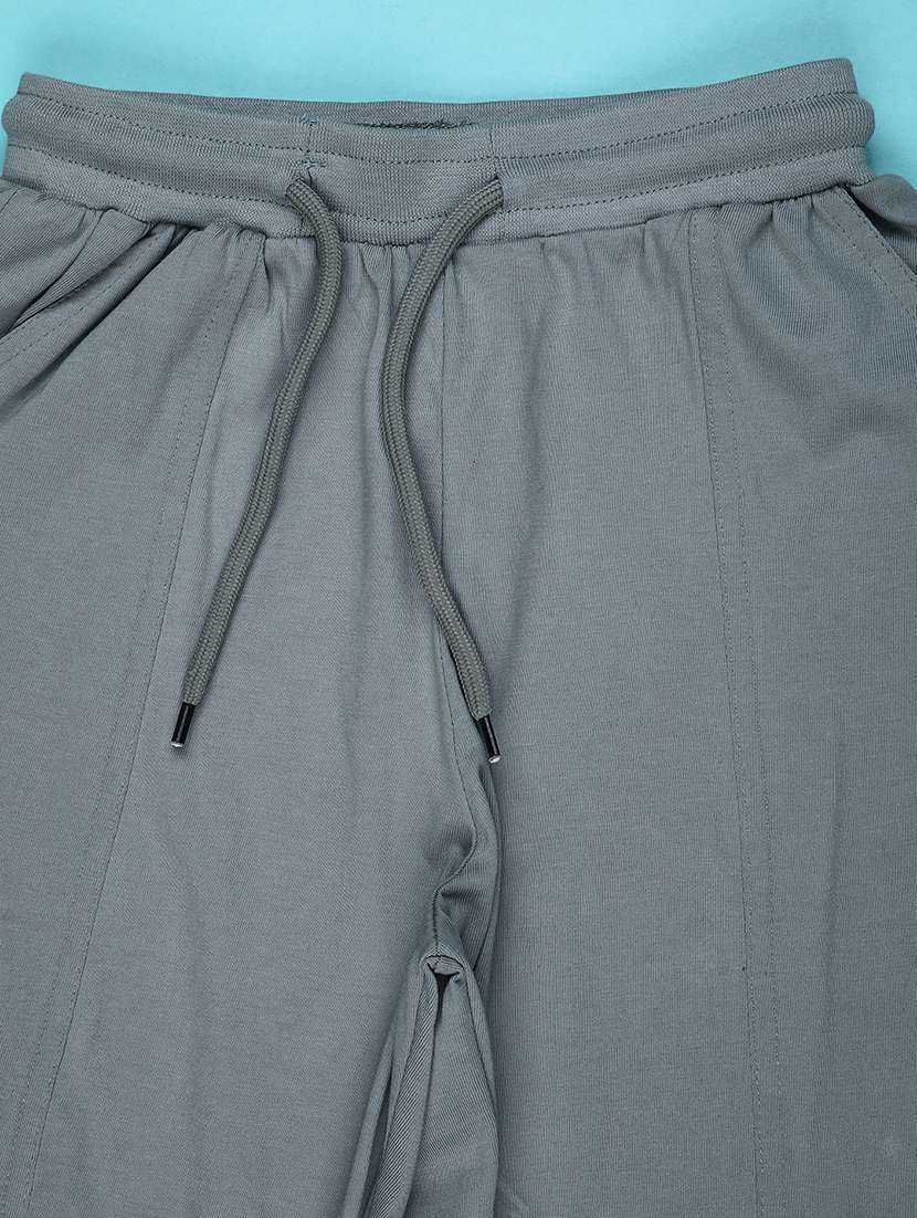 men solid mid rise shorts - 22176428 -  Standard Image - 2