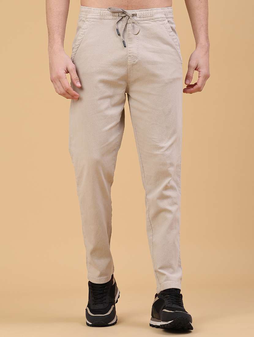 men solid mid rise chinos casual trouser