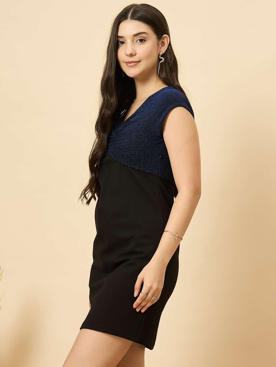 women solid short sleeve bodycon dress - 22176809 -  Standard Image - 2