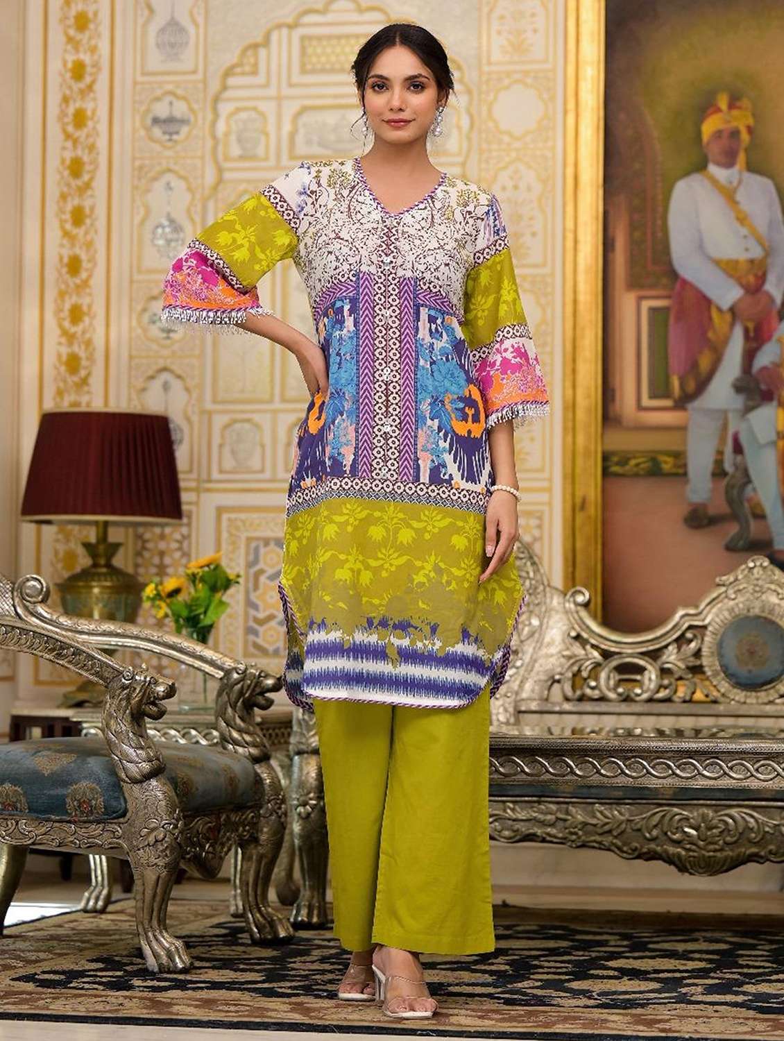 women printed three quarter sleeve kurta palazzo set