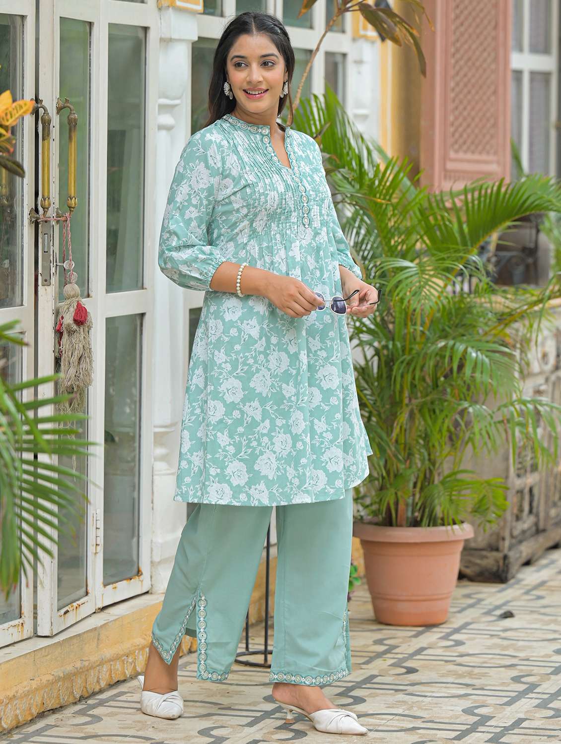 women floral printed three quarter sleeve regular fit ethnic co-ord set - 22177060 -  Standard Image - 2