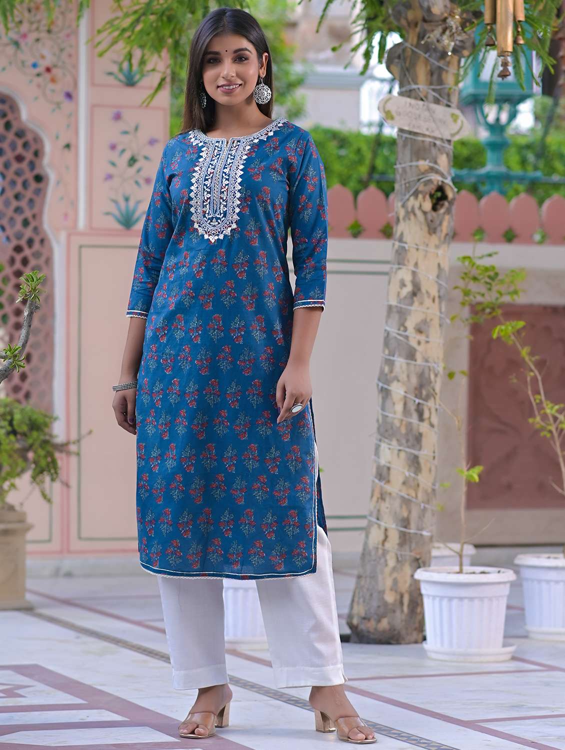 women floral printed three quarter sleeve straight kurta - 22177084 -  Standard Image - 2