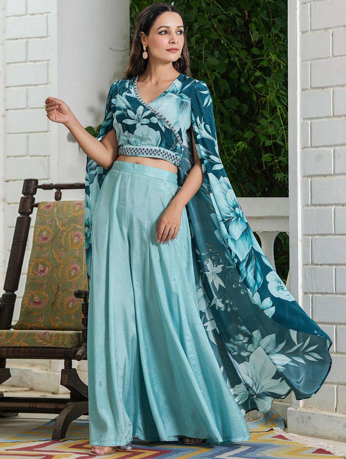 women floral printed v neck fusion set - 22177097 -  Standard Image - 2