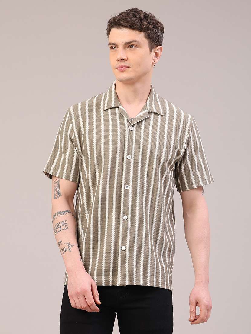 Men Striped Short Sleeve Regular Fit Casual Shirt - 22177906 -  Standard Image - 2