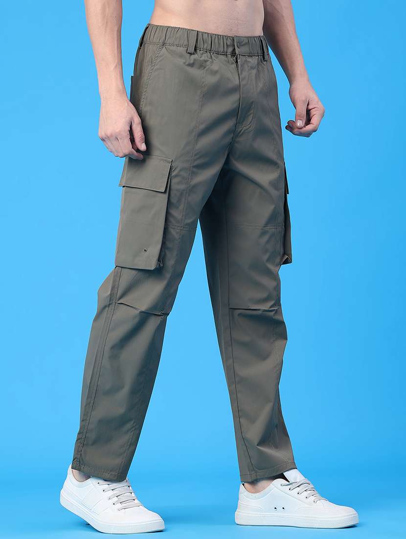 men solid mid rise regular fit cargo - 22178213 -  Standard Image - 2
