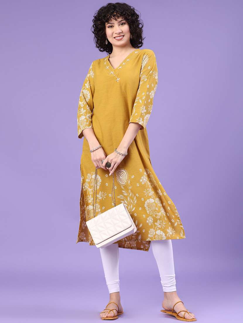 women floral printed three quarter sleeve straight kurta