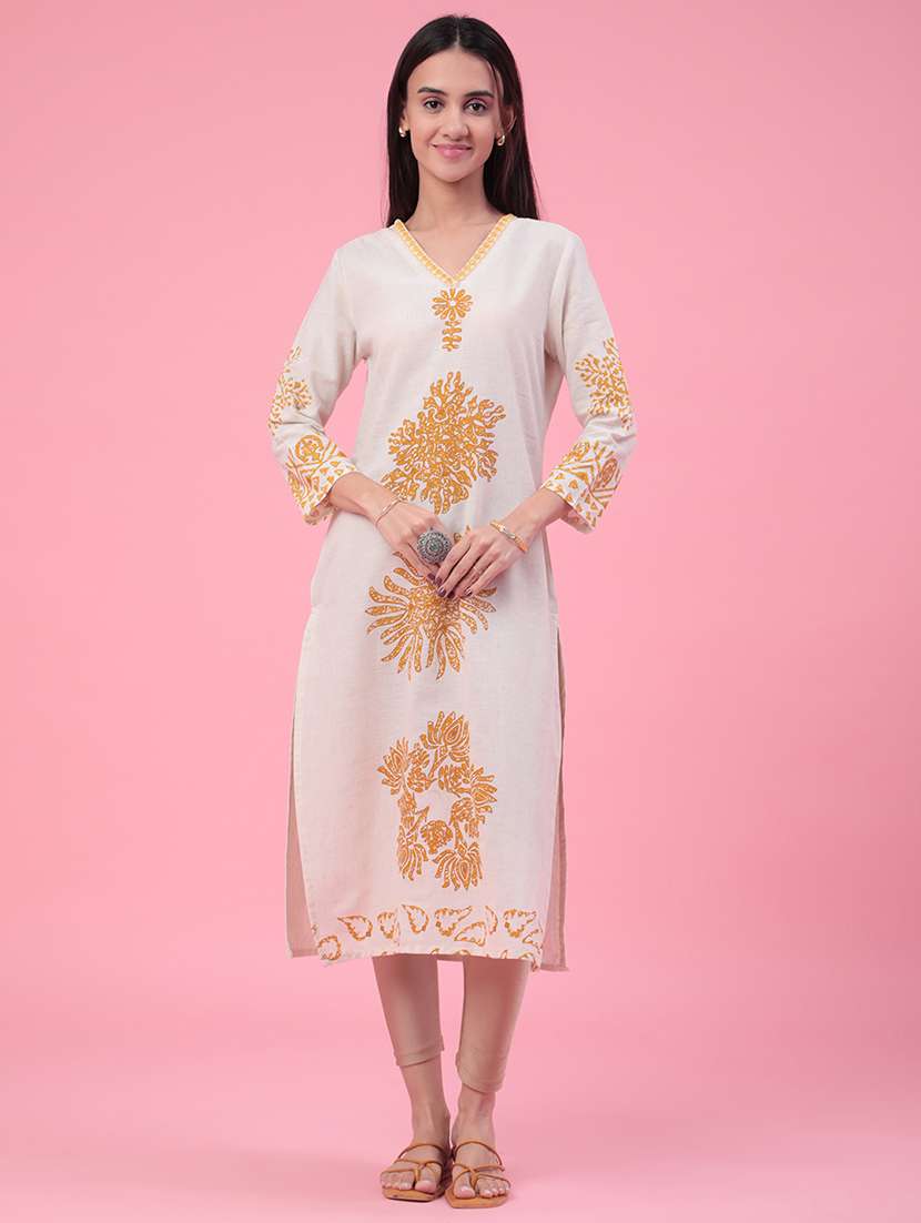 women printed three quarter sleeves straight kurta
