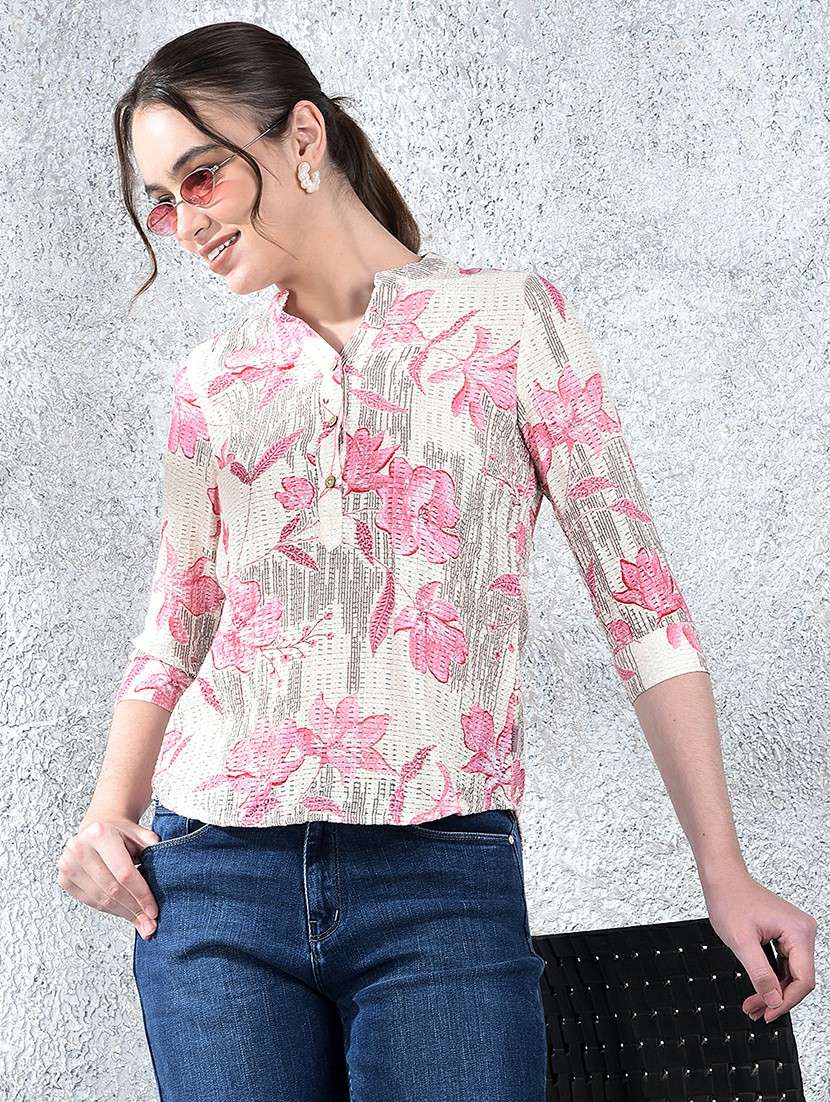women printed three quarter sleeve regular top