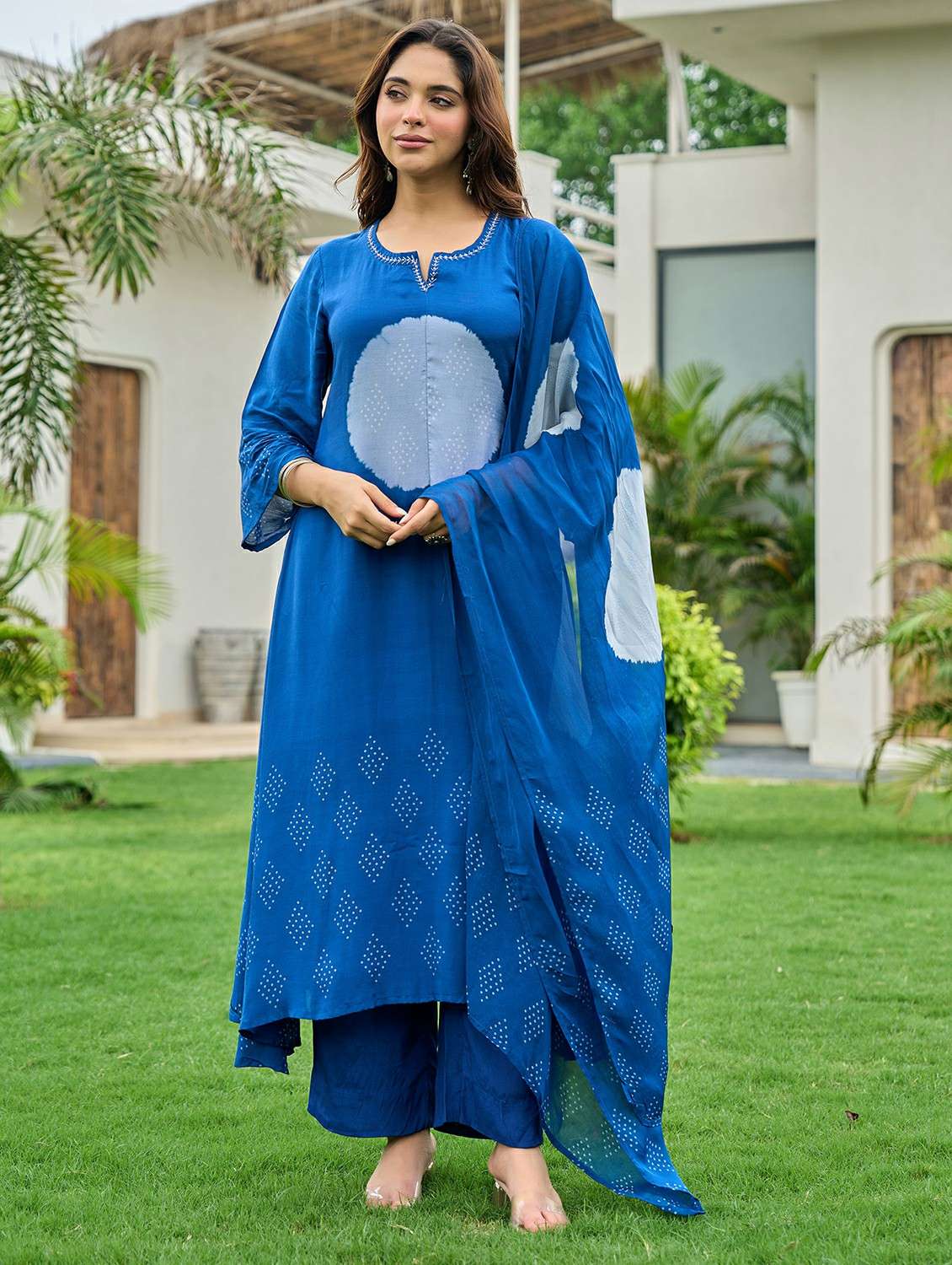women embroidered long sleeve kurta pant with dupatta set