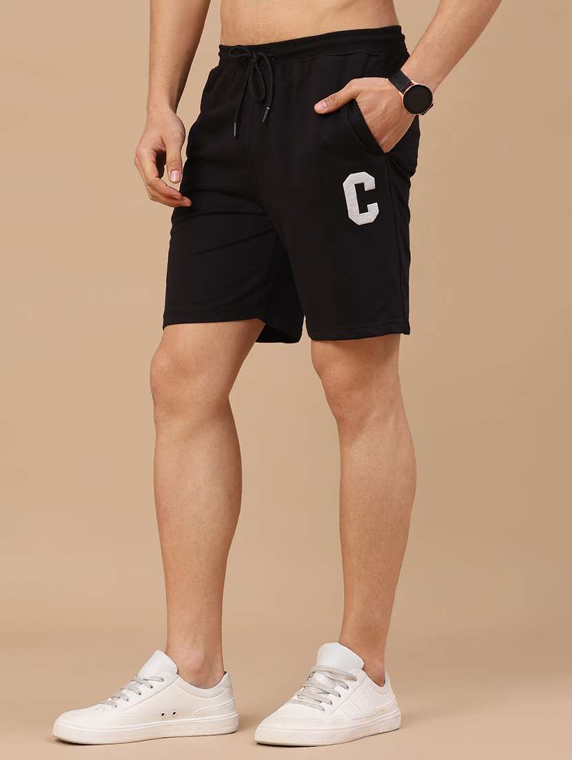 men solid mid rise regular fit shorts - 22178587 -  Standard Image - 2
