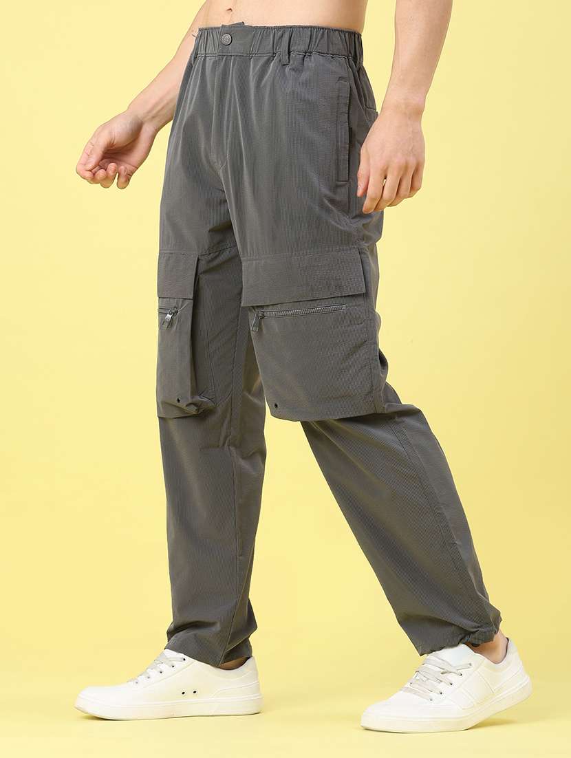 men solid mid rise regular fit cargo  - 22179569 -  Standard Image - 2