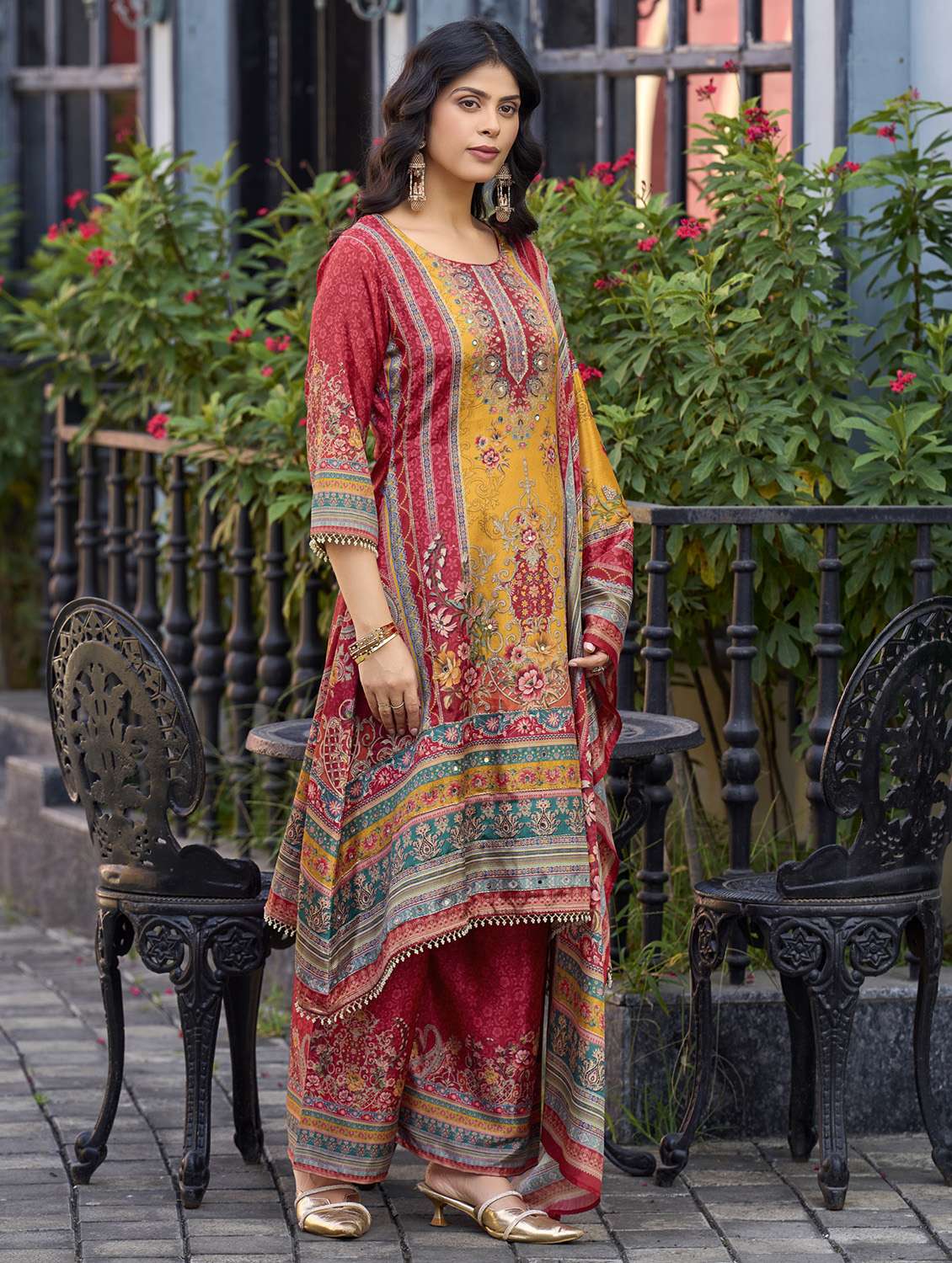 women printed three quarter sleeve kurta palazzo with dupatta set - 22179935 -  Standard Image - 2