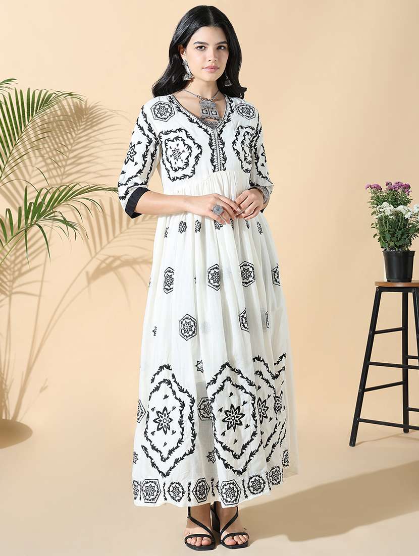 women solid with work three quarter anarkali kurta - 22180025 -  Standard Image - 2