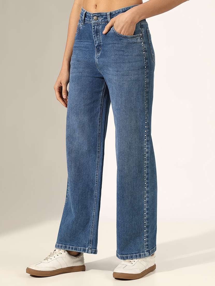 women solid mid rise straight fit jean - 22180031 -  Standard Image - 2