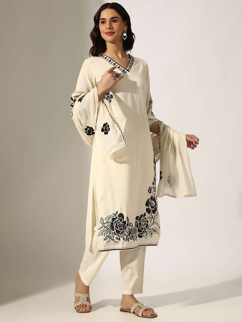 Women Solid With Work Three Quarter Sleeve Kurta Pant With Dupatta Set - 22180038 -  Standard Image - 2