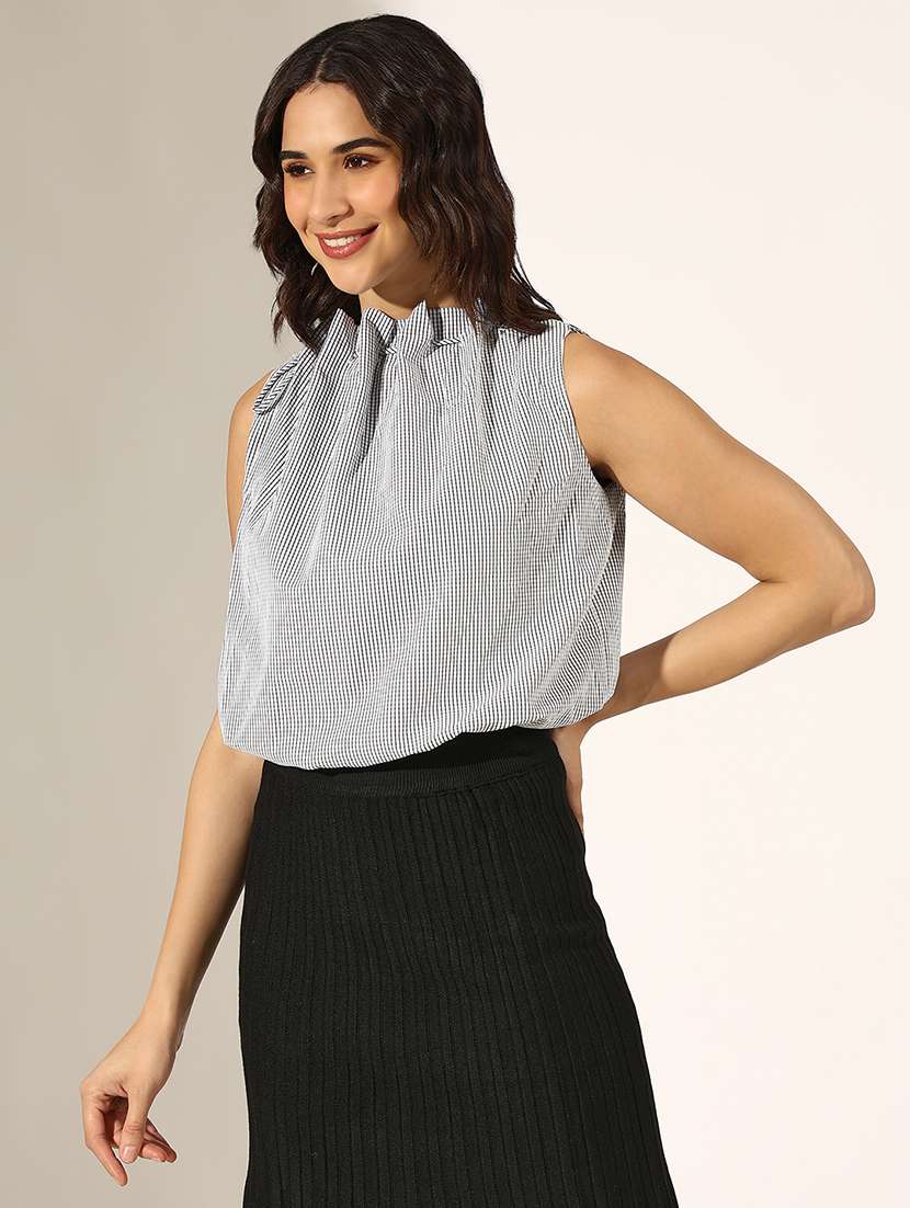 women checkered halter neck regular top - 22180206 -  Standard Image - 2