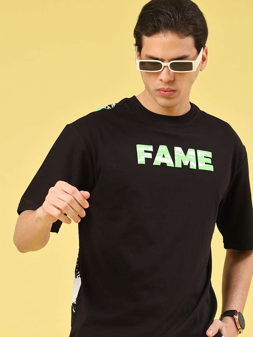 men black cotton blend back print t-shirt - 22180510 -  Standard Image - 2