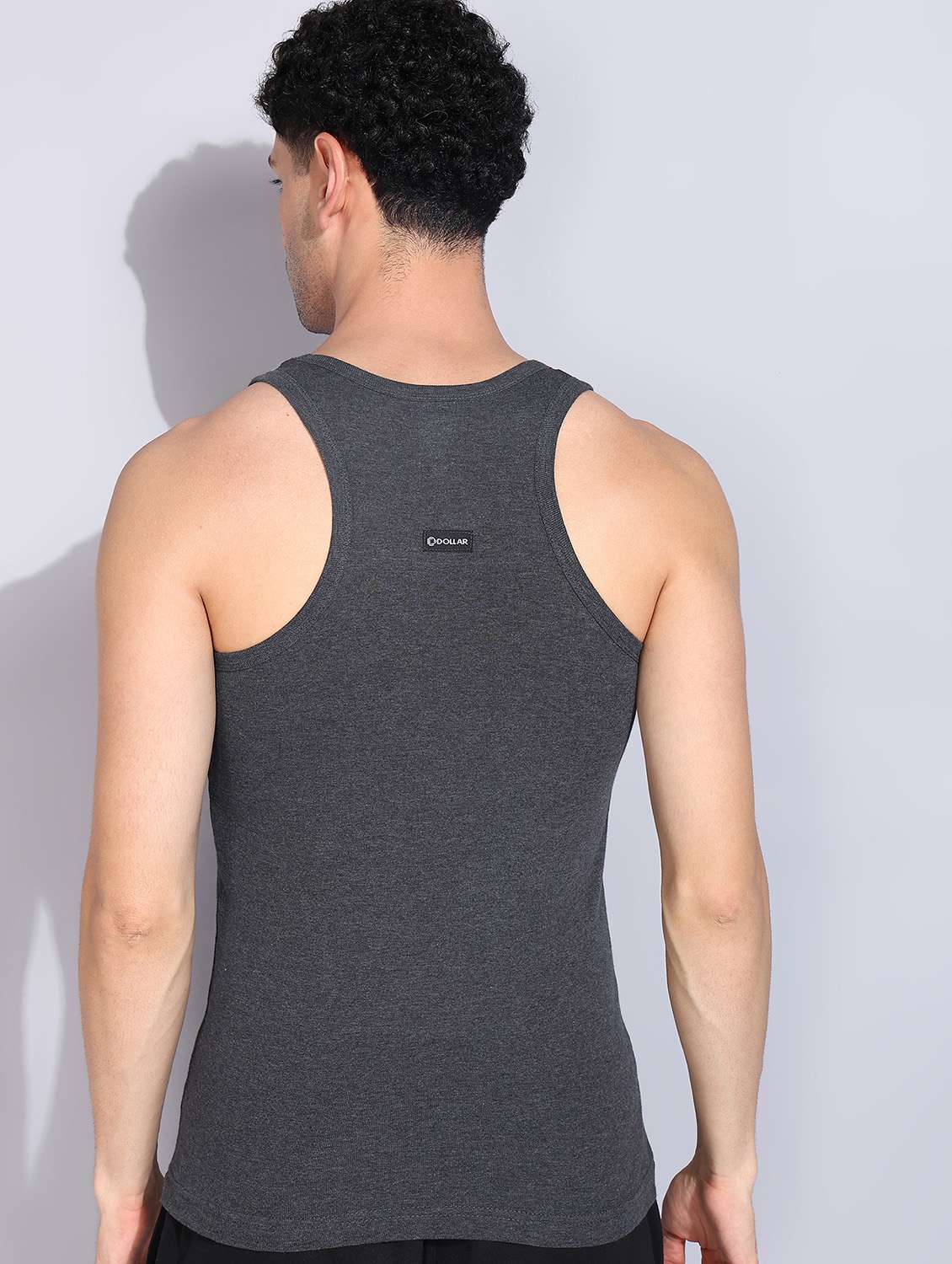 men pack of 5 color block sleeveless vest - 22181092 -  Standard Image - 2