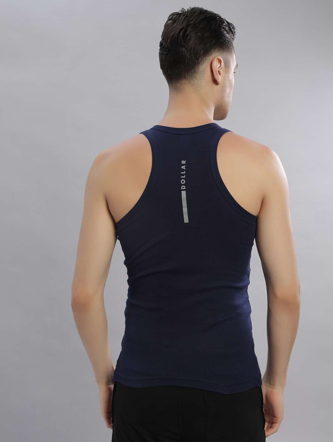 men pack of 4 solid sleeveless vest - 22181100 -  Standard Image - 2