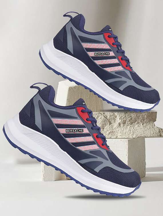 men solid lace up sport shoe