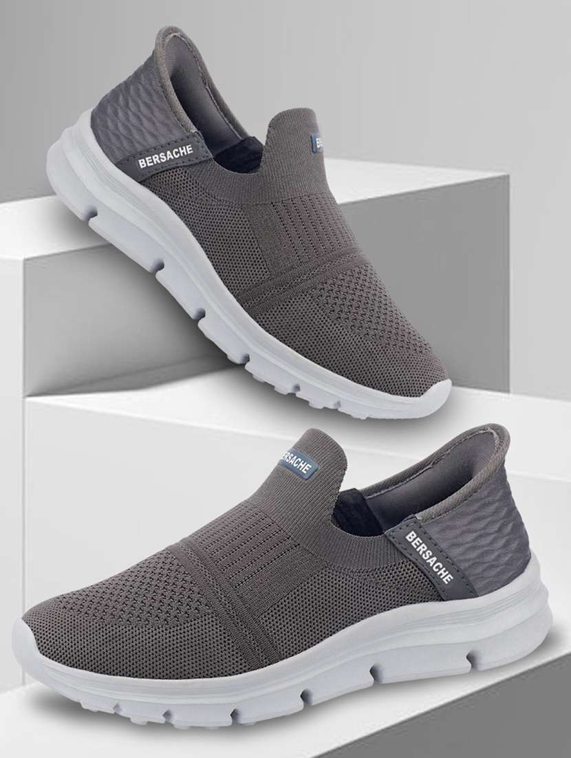 men grey slip on sport shoe