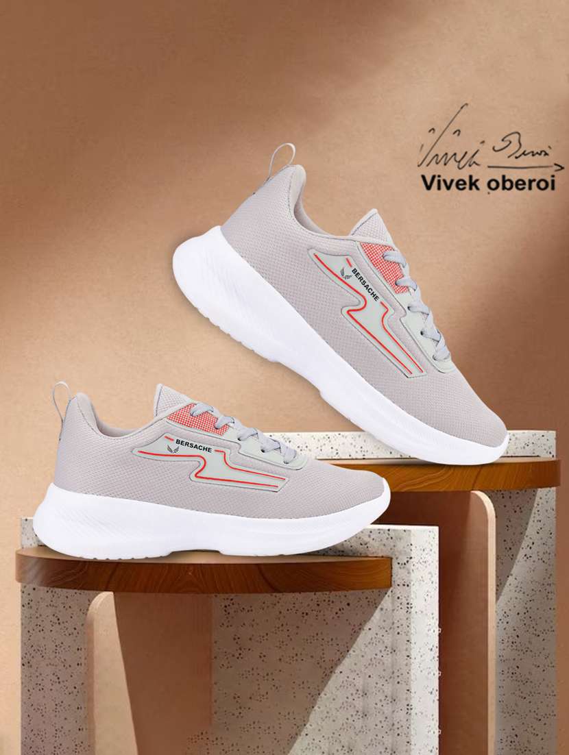 men grey lace up sport shoe
