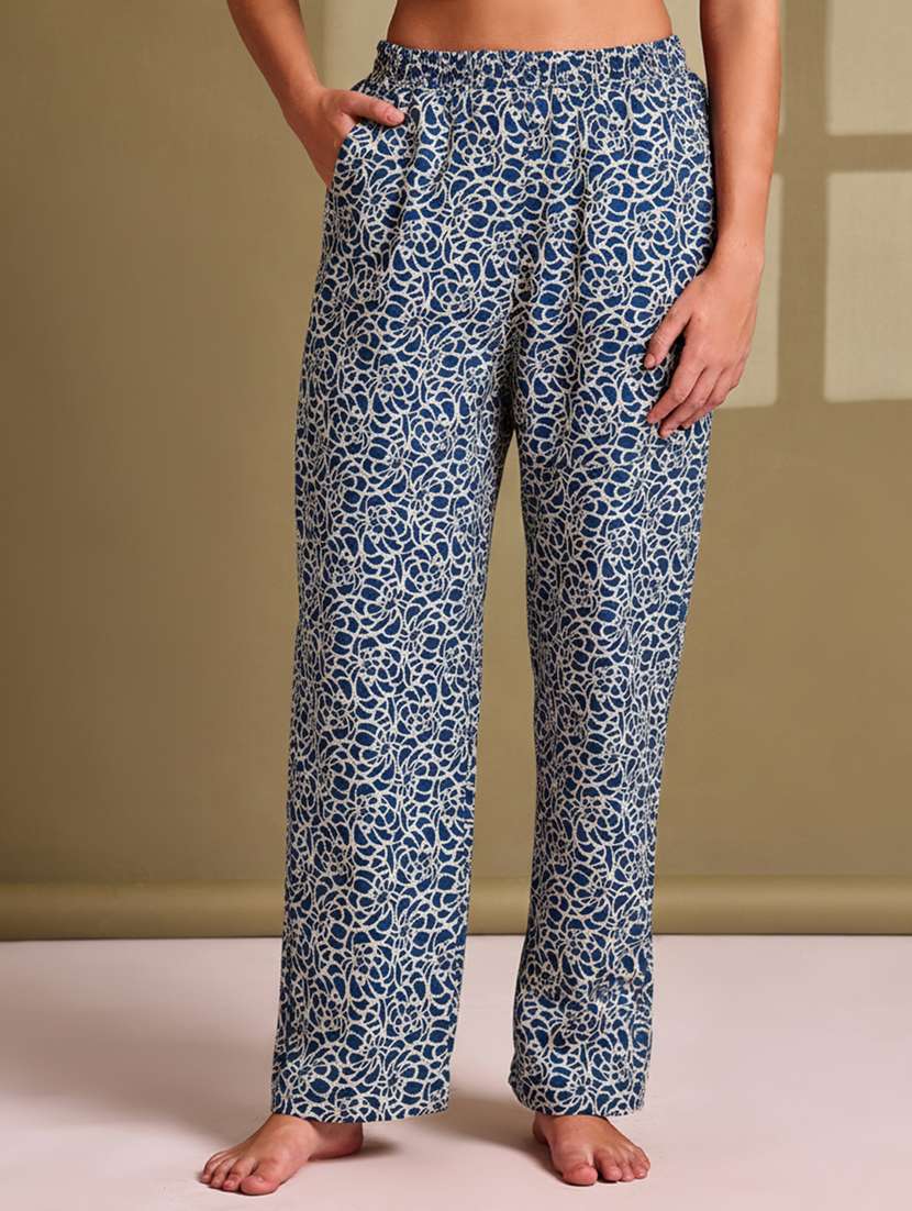 women printed mid rise lounge wear pajama