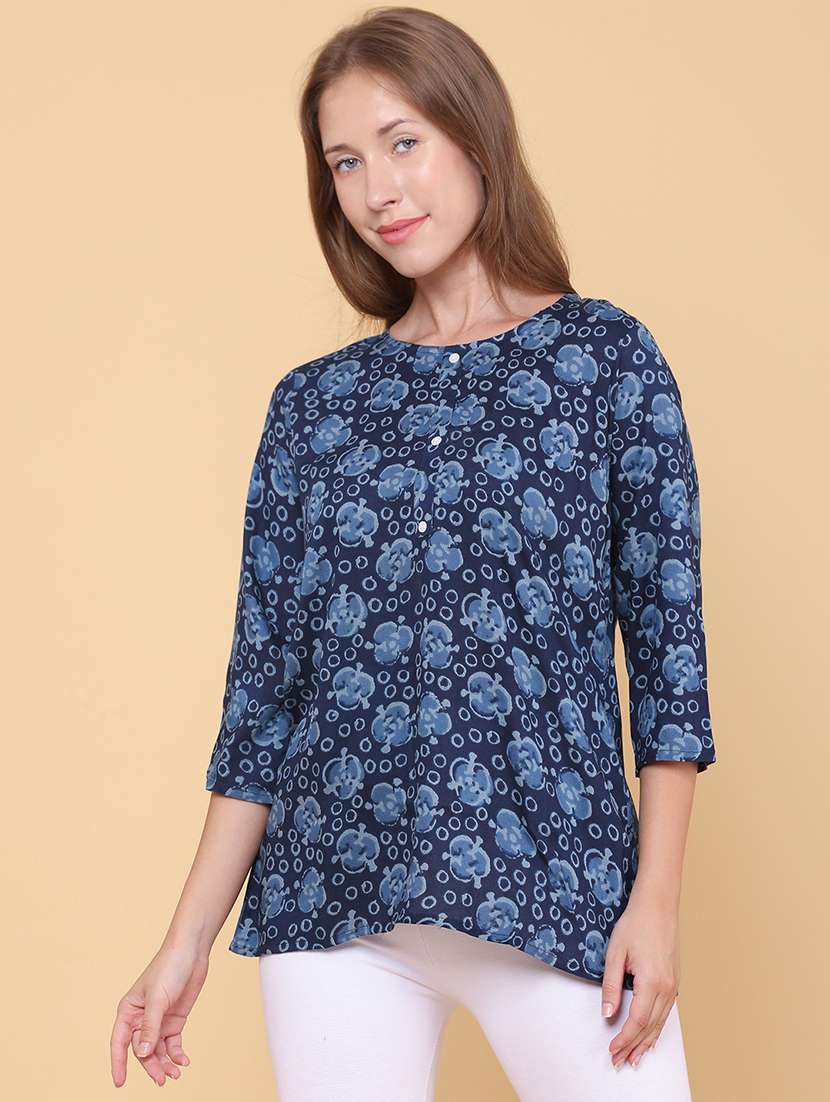 Women Printed Three Quarter Sleeves Straight Kurti - 22182271 -  Standard Image - 2