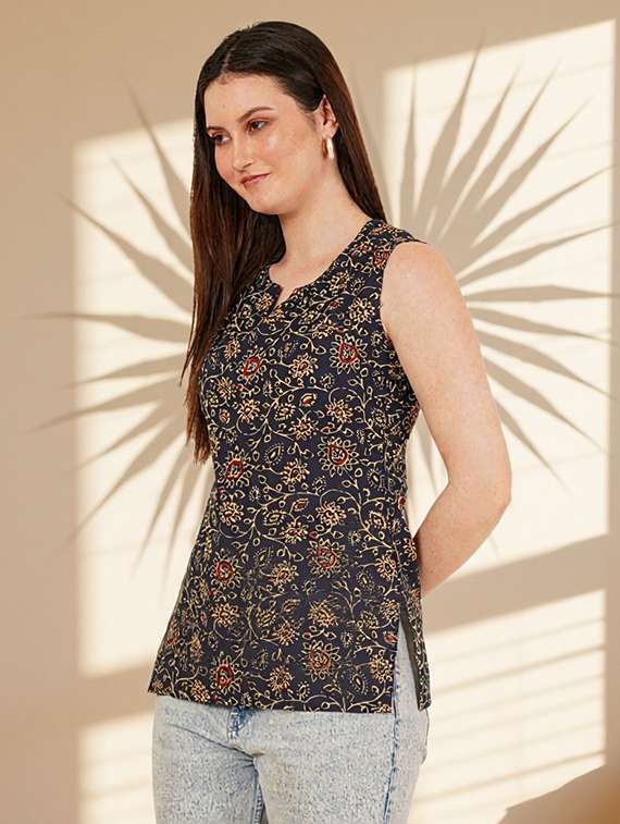 women printed sleeveless straight kurti - 22182793 -  Standard Image - 2