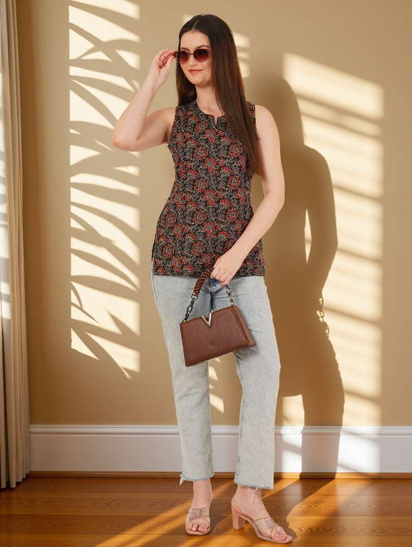 women printed sleeveless straight kurti - 22182795 -  Standard Image - 7