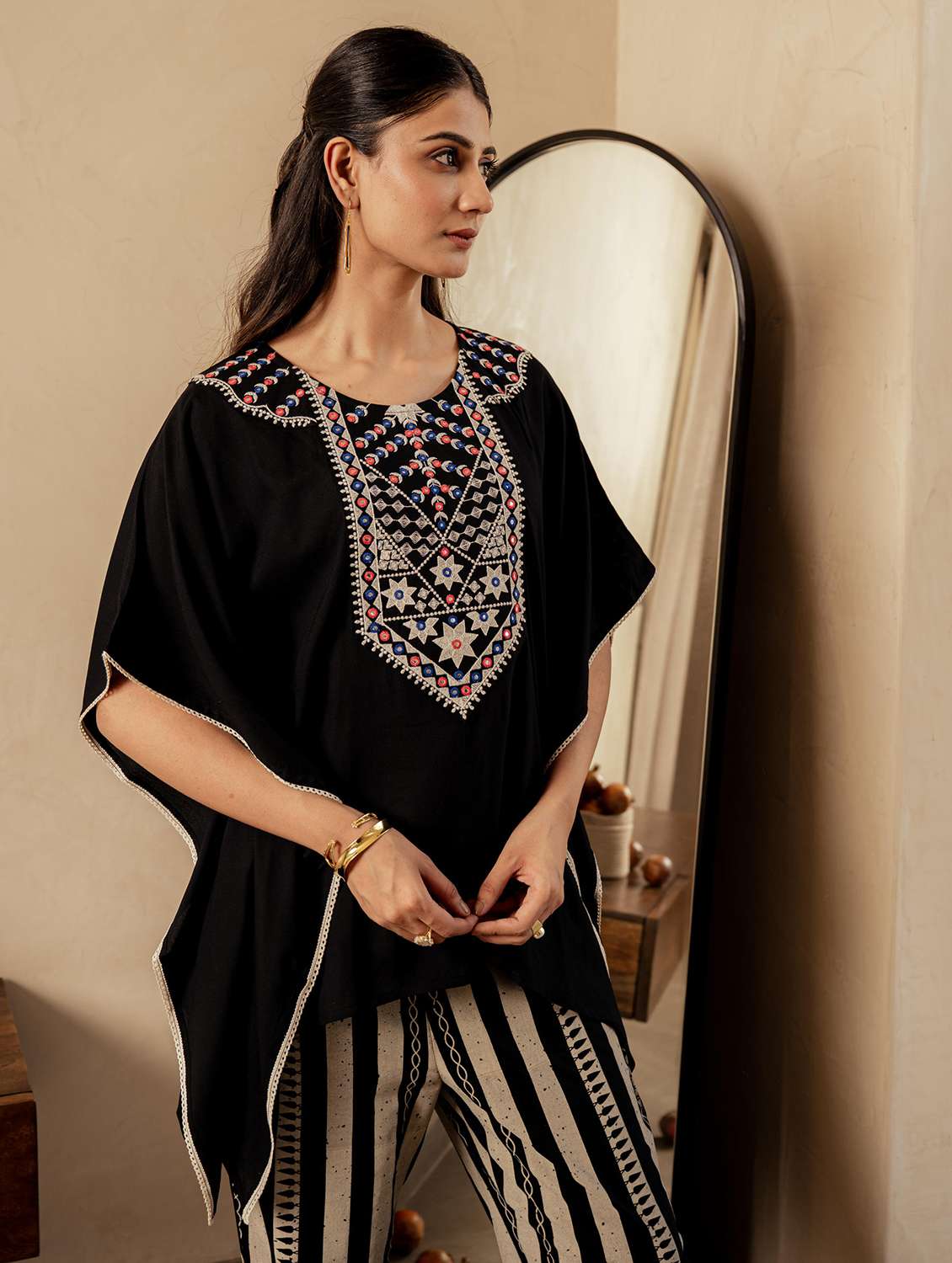 women embroidered kimono sleeve regular fit ethnic co-ord set - 22183379 -  Standard Image - 2