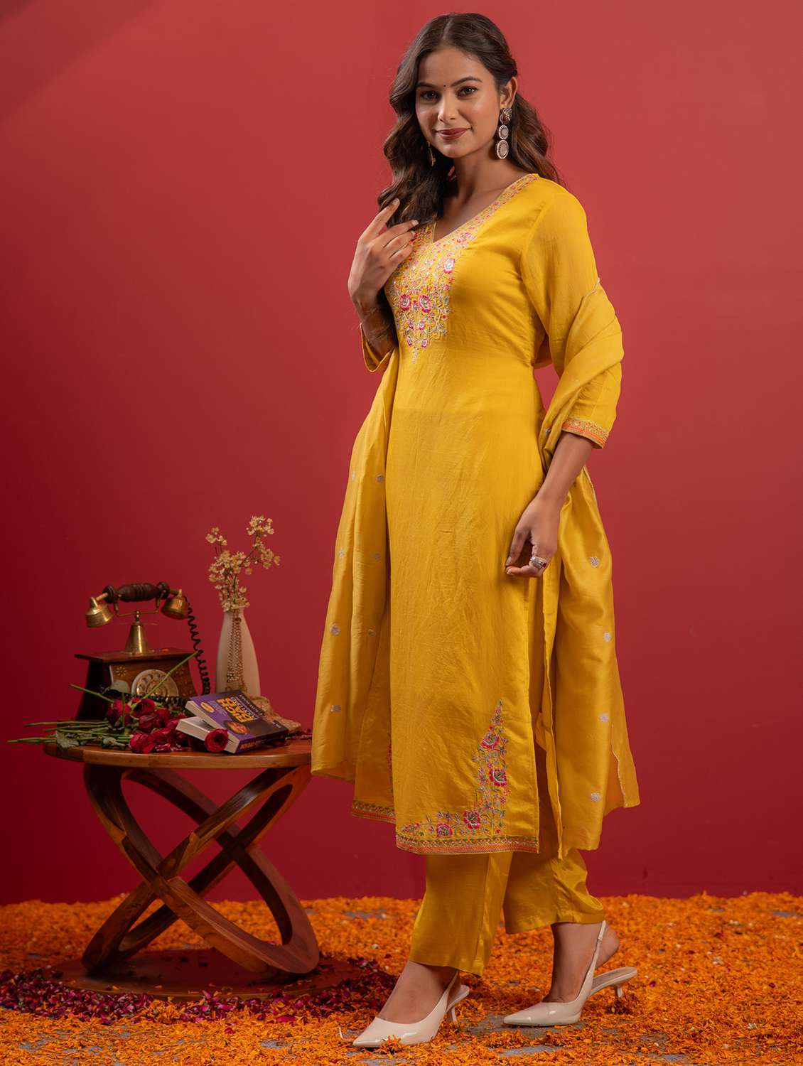 women solid with work three quarter sleeve kurta pant with dupatta set - 22183398 -  Standard Image - 2