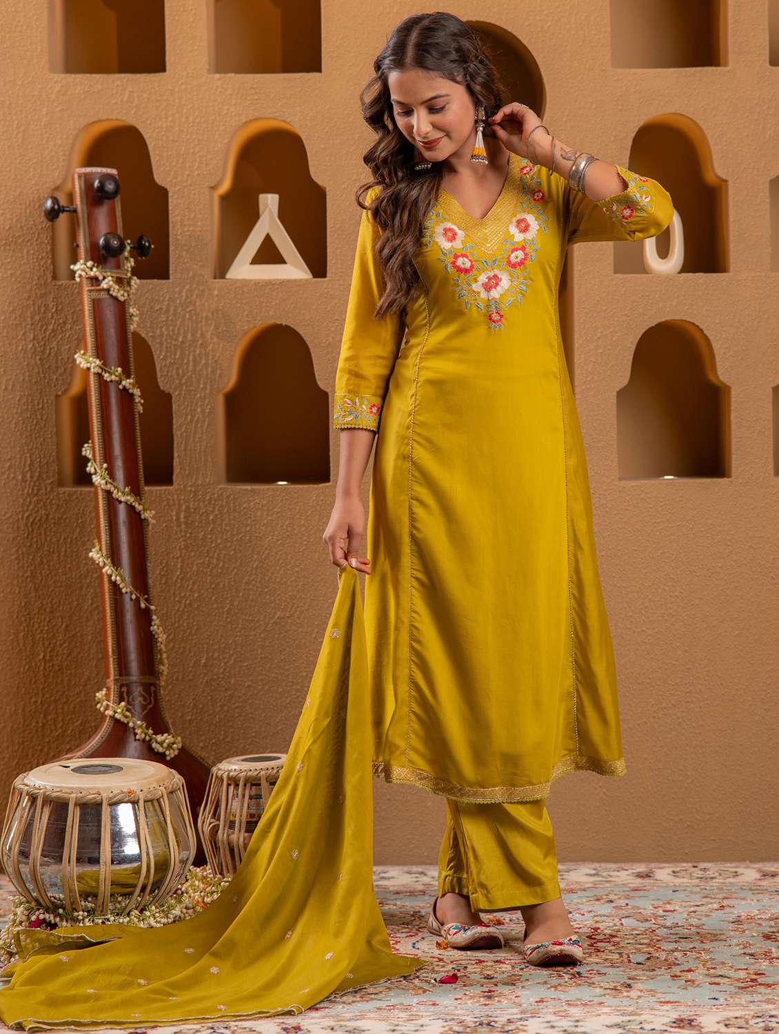 women solid with work three quarter sleeve kurta pant with dupatta set - 22183410 -  Standard Image - 2