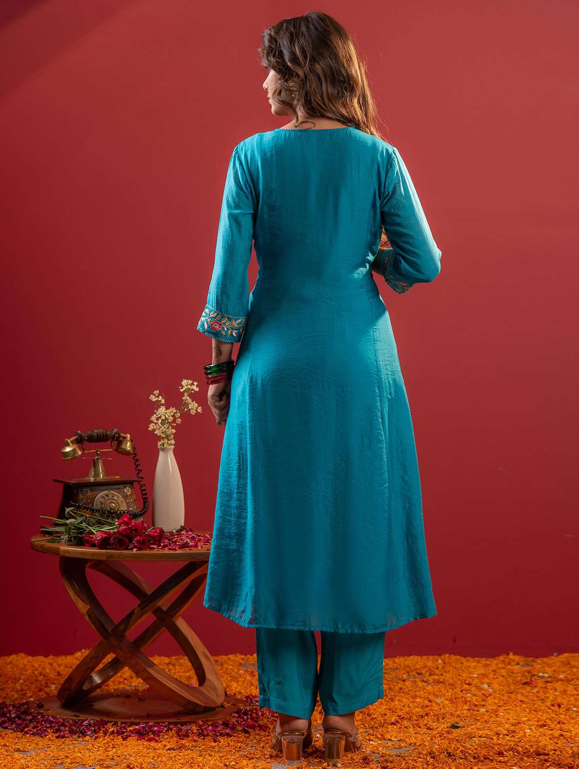 women solid with work three quarter sleeve kurta pant with dupatta set - 22183411 -  Standard Image - 2