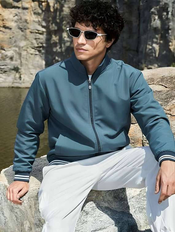 men solid long sleeve bomber jacket