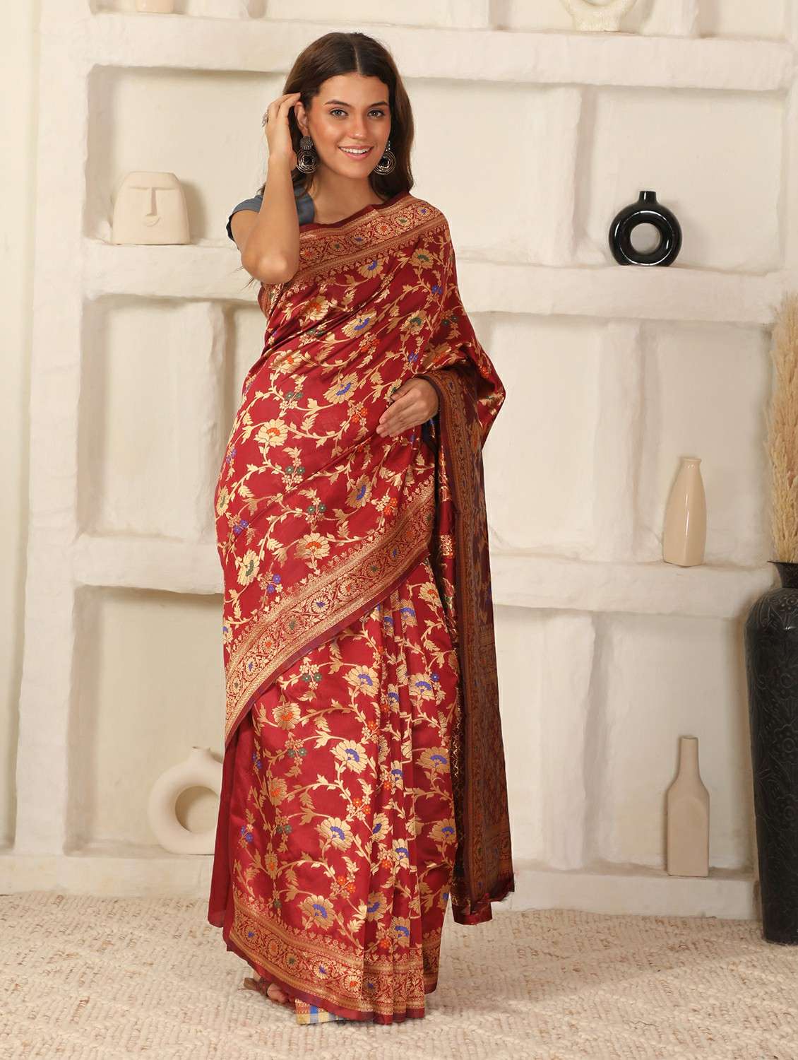 women self design banarasi saree with blouse - 22183711 -  Standard Image - 2