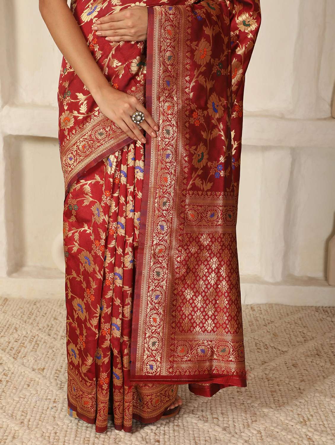 women self design banarasi saree with blouse - 22183711 -  Standard Image - 7