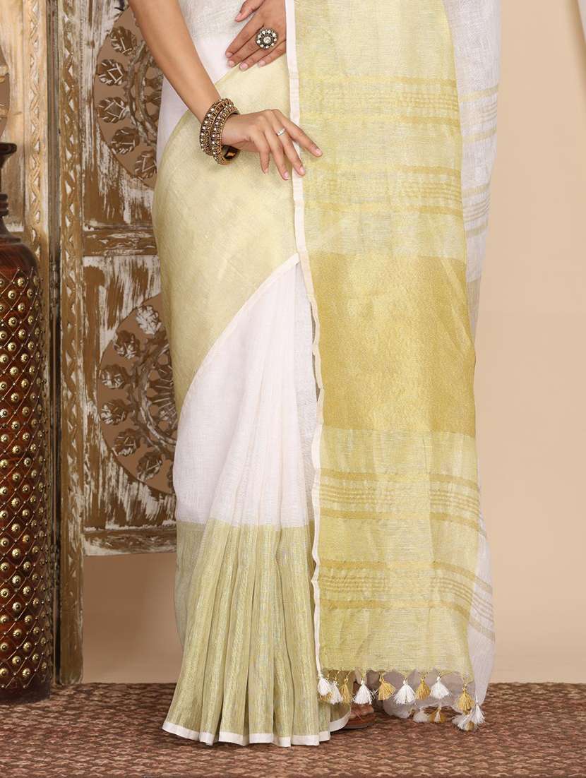 women solid with bordered saree with blouse - 22183742 -  Standard Image - 7