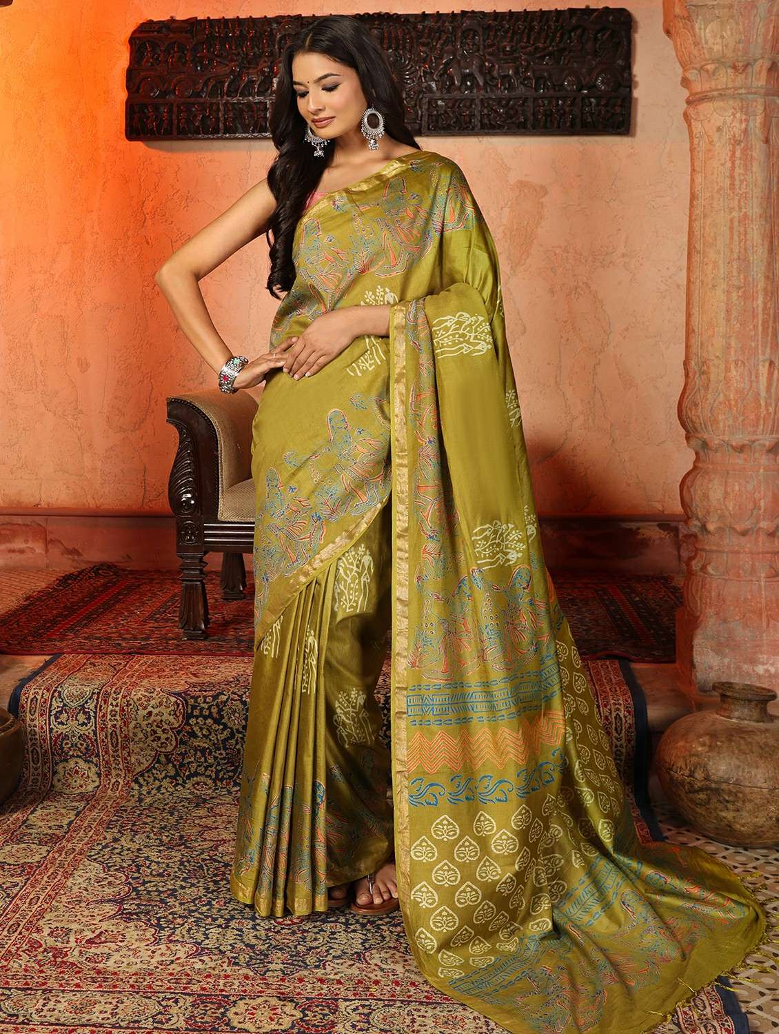 women printed casual wear saree with blouse